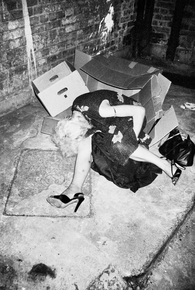 Diane collapsed in Midhope courtyard 1980-1982